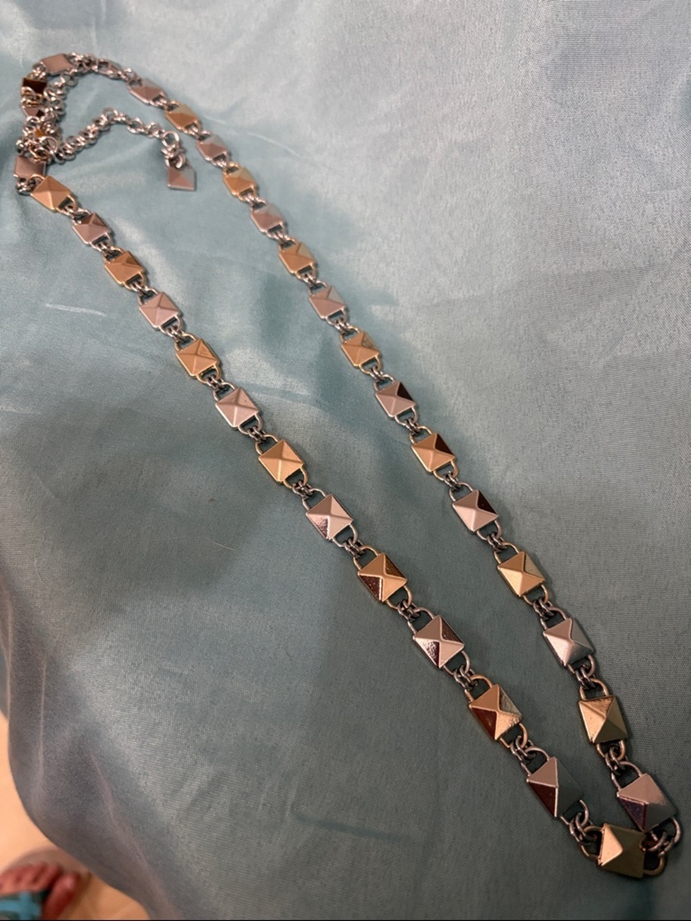 Chaps 36" Long Gold & Silver Tone Square Link Belt Chain S/M or Necklace - Picture 5 of 6